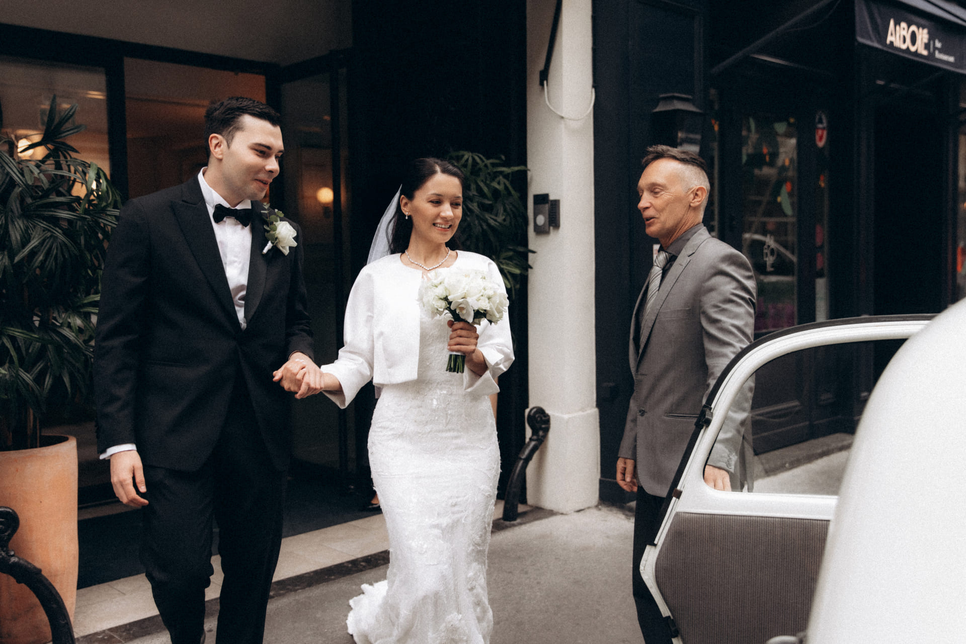 Машина на свадьбу. Agence Chance