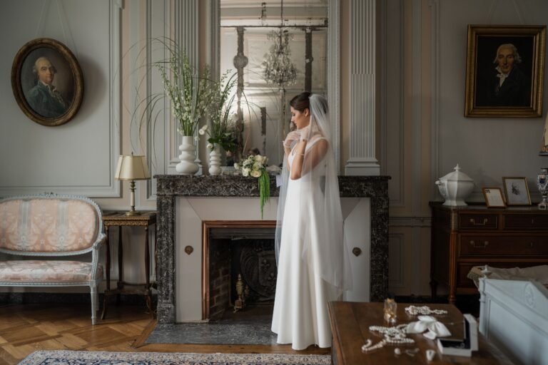 Все, что нужно знать о свадебных платьях: тенденции, стили и советы по выбору