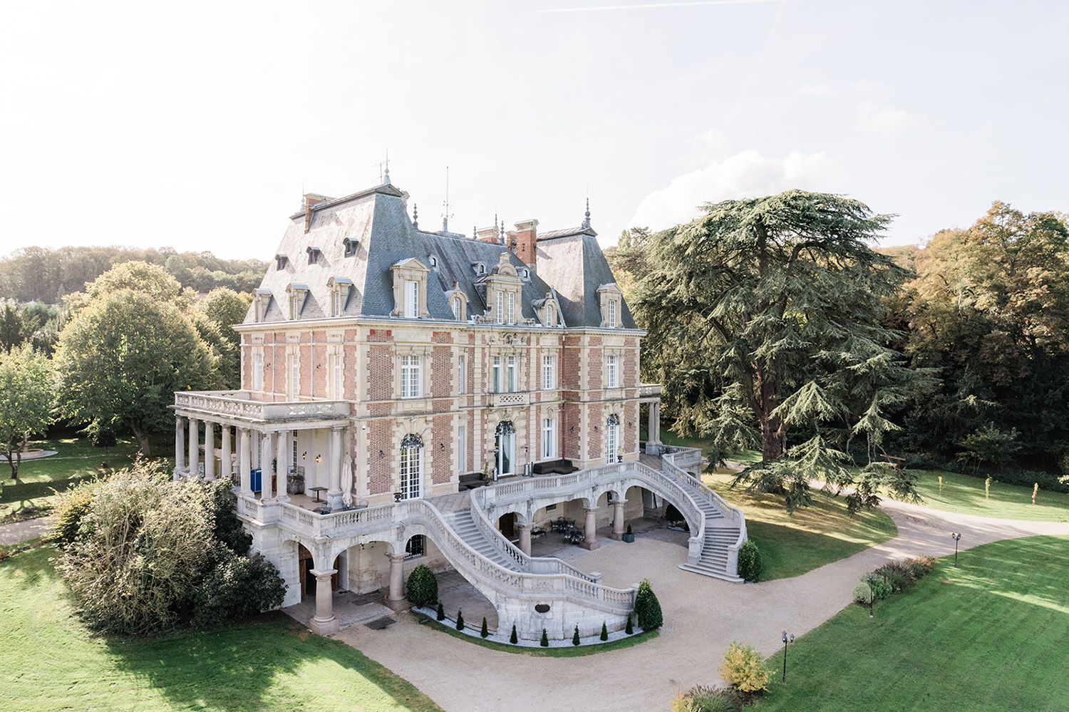 Château Bouffémont — элегантное французское шато для свадьбы рядом с Парижем